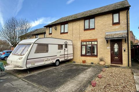 undefined, Alabaster Close, Ipswich IP7