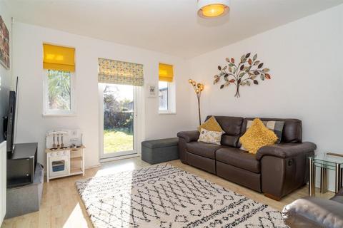 3 bedroom terraced house for sale, Winstre Road, Borehamwood WD6
