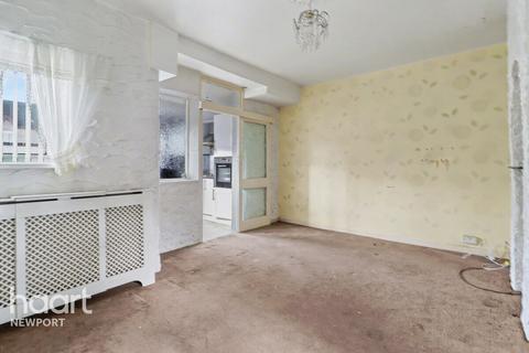 undefined, Barthropp Street, Newport