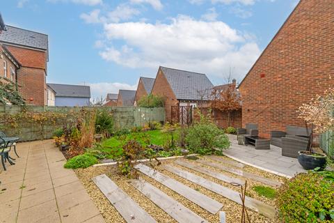 undefined, Felstead Crescent, Essex CM24