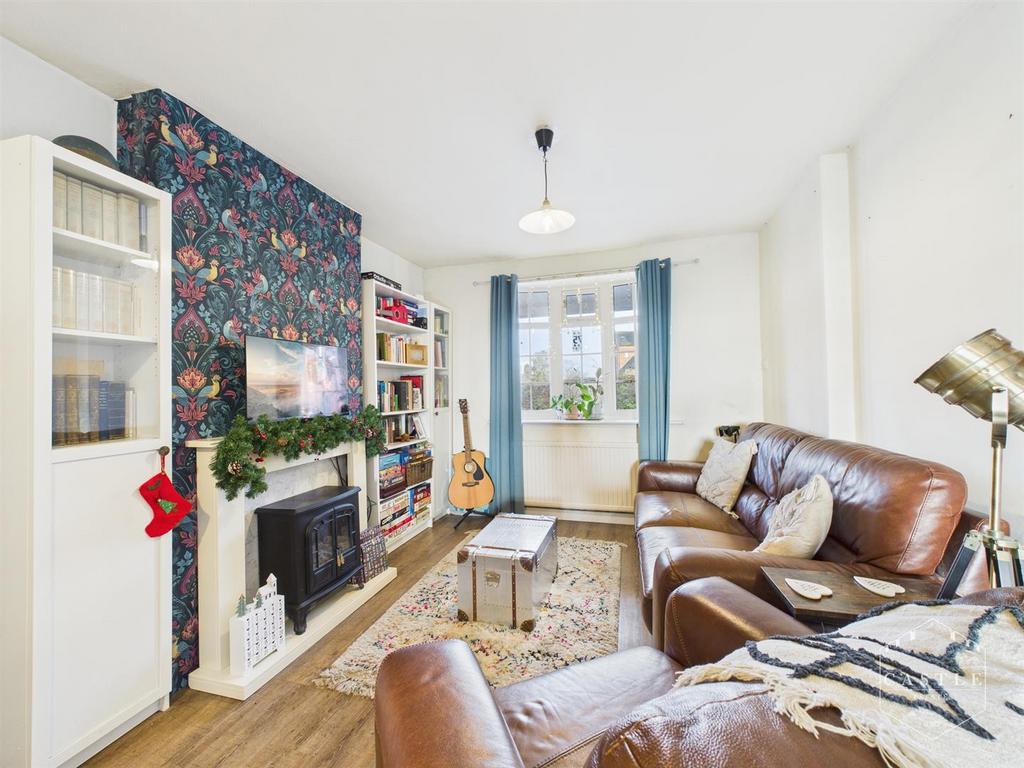 Dining/family room