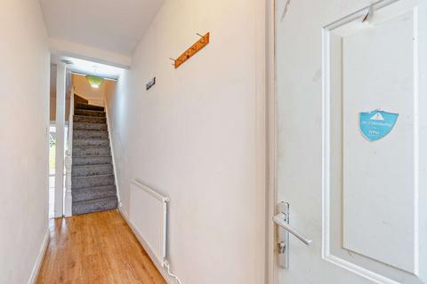 3 bedroom terraced house for sale, Newport Road, Caldicot, NP26