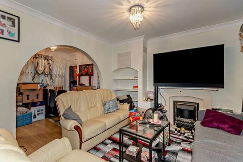 undefined, Caverleigh Way, Worcester Park, KT4