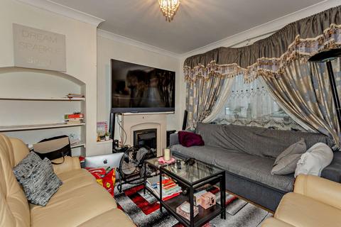 undefined, Caverleigh Way, Worcester Park, KT4