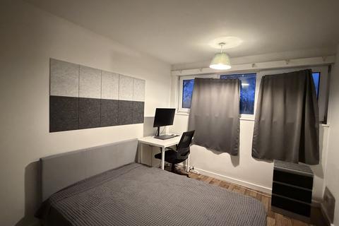 undefined, Beckton Road, London E16