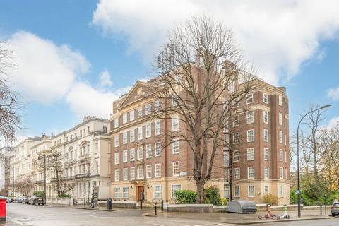 undefined, Kensington Park Gardens, Notting Hill, London, W11