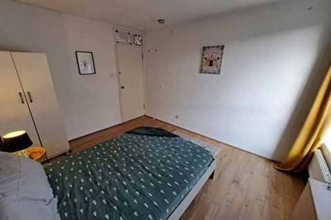 3 bedroom house to rent, West Ham, London E15