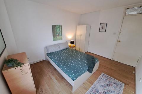 3 bedroom house to rent, West Ham, London E15