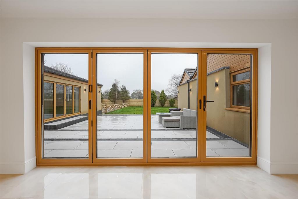 Ceder bi folds.jpg
