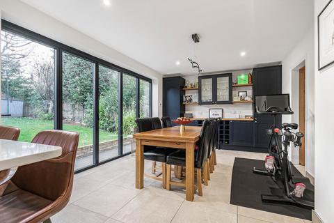 undefined, Epsom