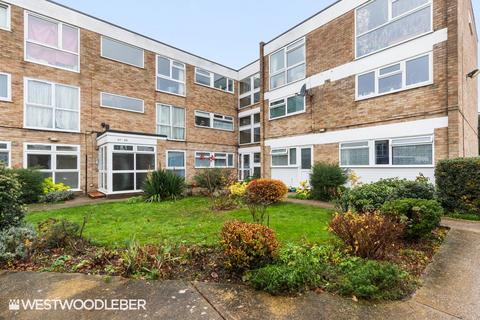 3 bedroom flat for sale, Park View, Hoddesdon EN11