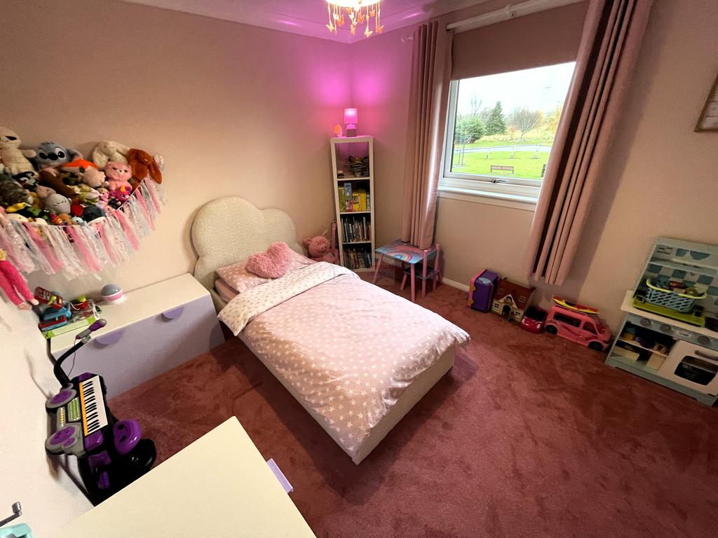 Bedroom 2a.JPG