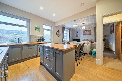 undefined, Thorn View, Luddenden