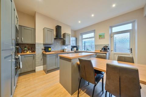 undefined, Thorn View, Luddenden