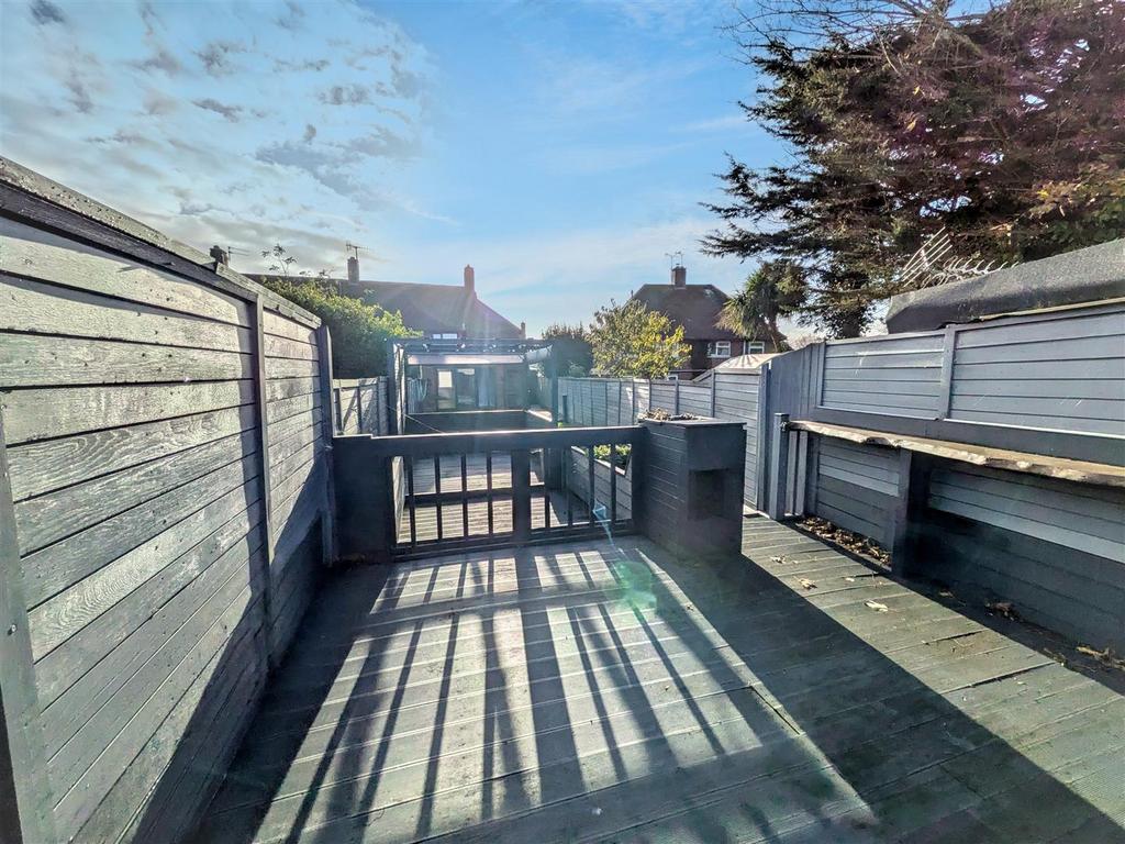 Rear garden.jpg