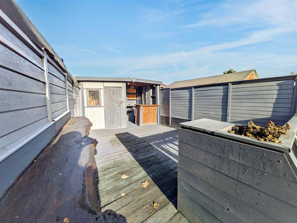 Shed