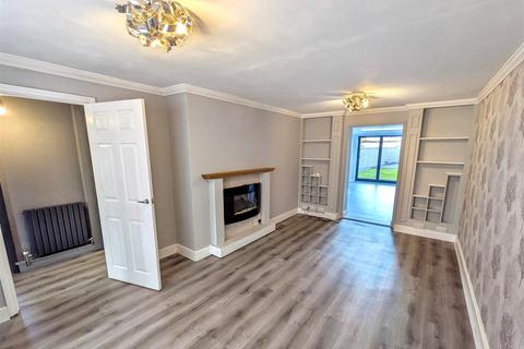 2 bedroom end of terrace house for sale, Foundry Road, Yapton