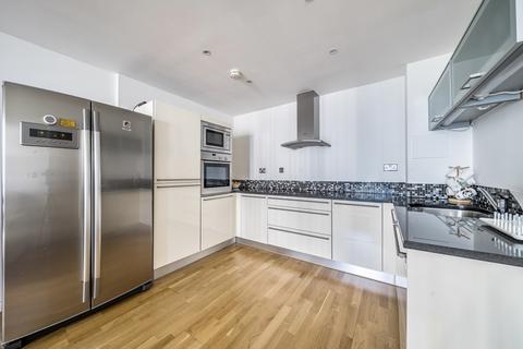 2 bedroom flat for sale, Millharbour London E14