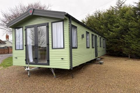 2 bedroom static caravan for sale, East Heslerton Malton