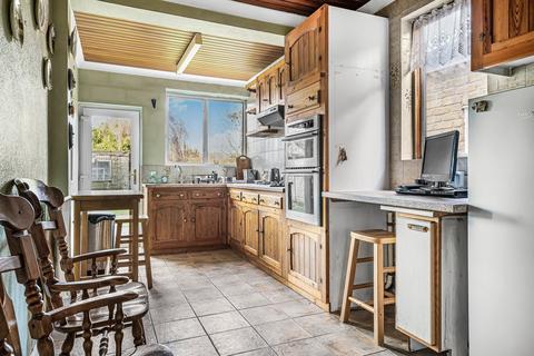 undefined, Rosefield Road, Staines-upon-Thames, TW18
