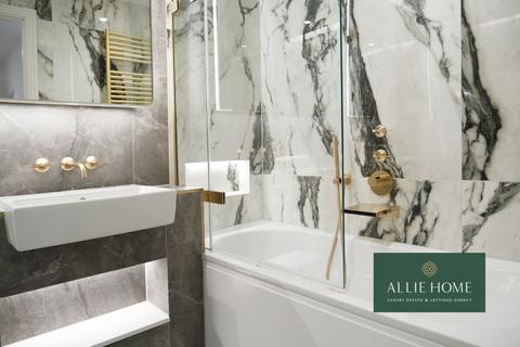 2 bedroom flat for sale, William Morris Way, London SW6