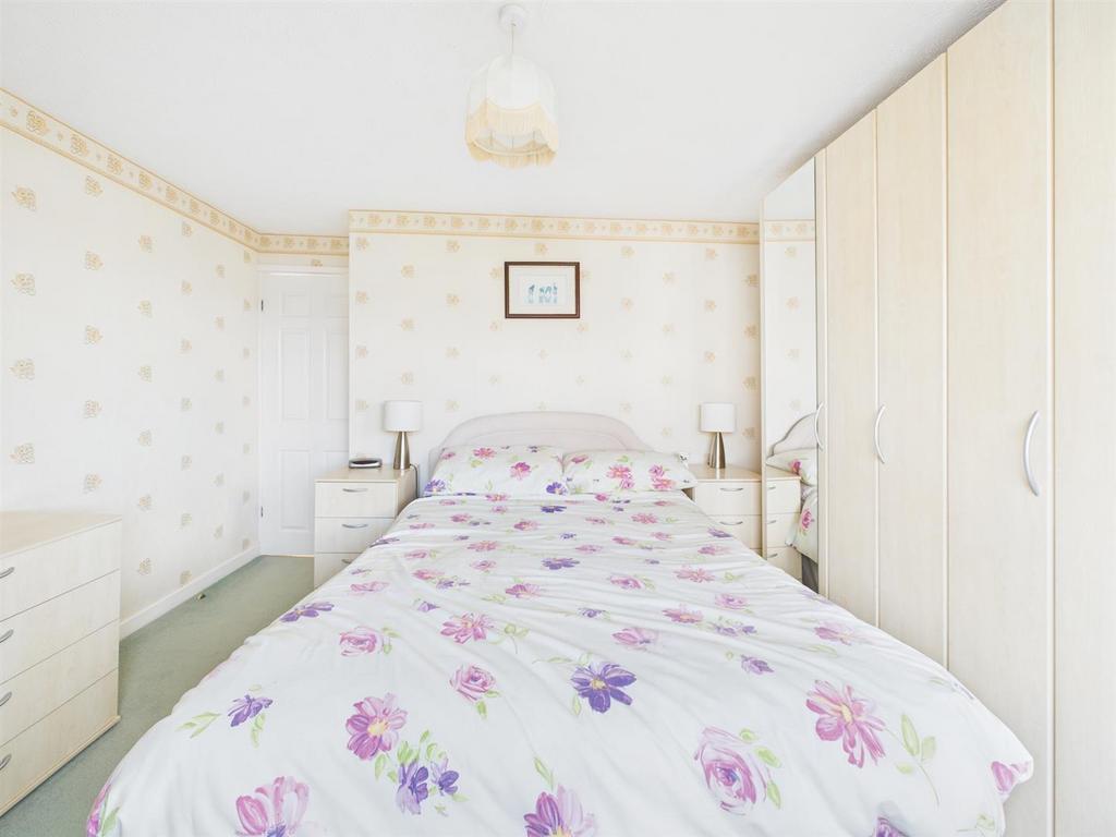 CAM05474 G0-PR0042-STILL015.jpg