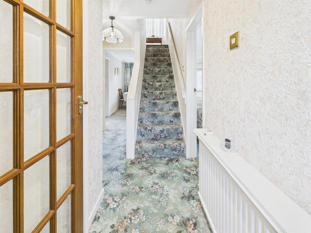 CAM05474 G0-PR0042-STILL002.jpg