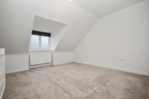 3 bedroom semi-detached house for sale, Needle Close, Wakefield, West Yorkshire