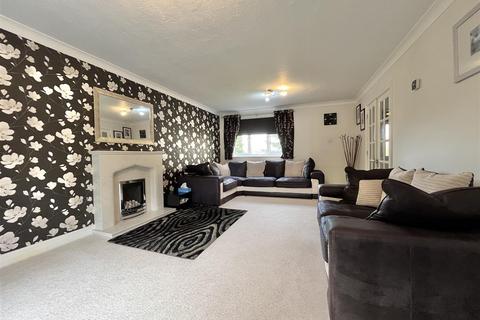undefined, Hathersage Drive, Glossop