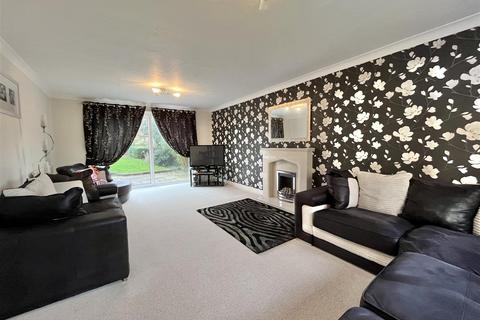 undefined, Hathersage Drive, Glossop