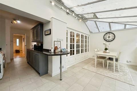 undefined, Lyneham Road, Berkshire RG45