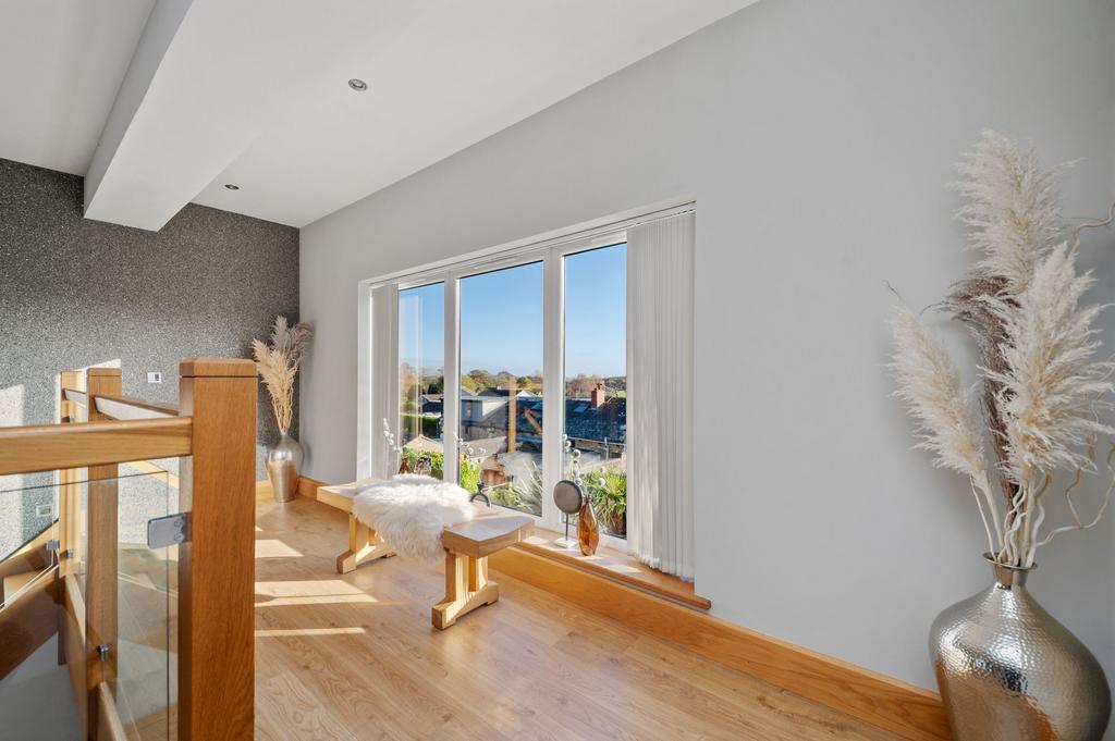 Galleried landing
