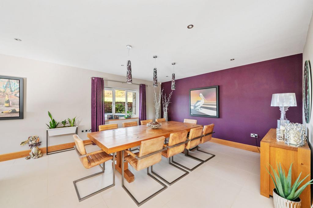 Living dining kitchen