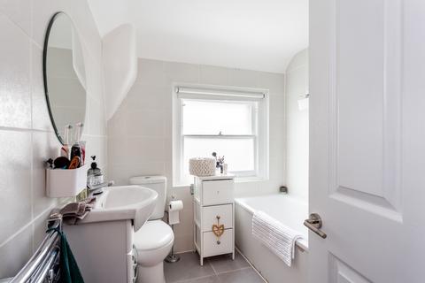 1 bedroom flat to rent, Park Avenue, N22