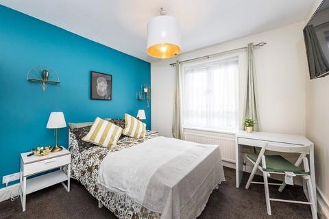 undefined, Whitechapel, London E1