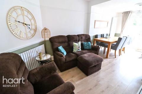 2 bedroom semi-detached bungalow for sale, Southfield Drive, Benfleet