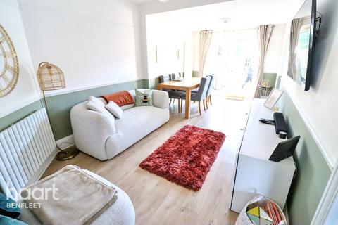 2 bedroom semi-detached bungalow for sale, Southfield Drive, Benfleet