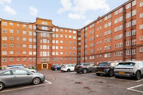 2 bedroom flat for sale, Stamford Court, Goldhawk Road, Hammersmith W6