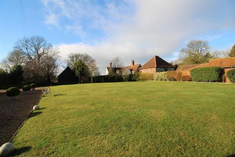 4 bedroom house to rent, Whitehall Barns, Hitchin SG4