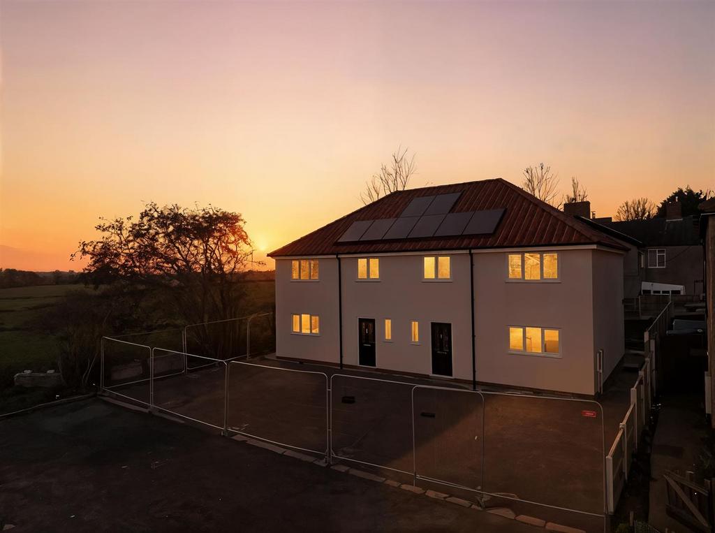 DJI 20251126134114 0653 D twilight 46023346-4ac1-4