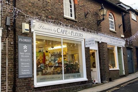 Retail property (high street) to rent, 5A Market Rd Rye TN31 7JA
