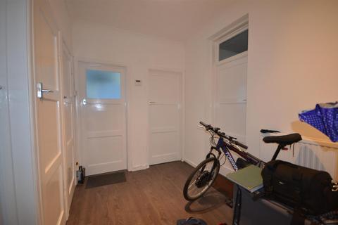 1 bedroom flat for sale, Forty Avenue, Wembley