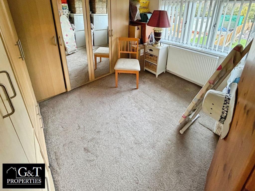 Second bedroom