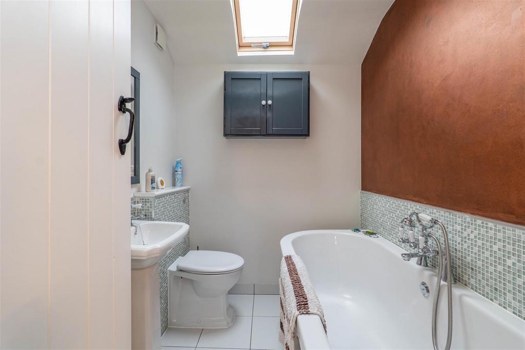Bedroom Two Ensuite