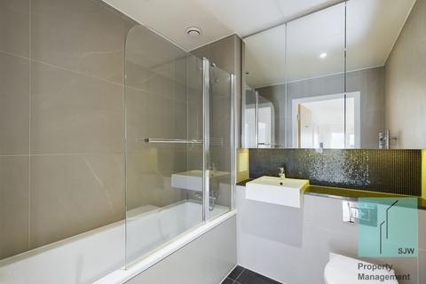 2 bedroom flat to rent, John Harrison Way, London SE10