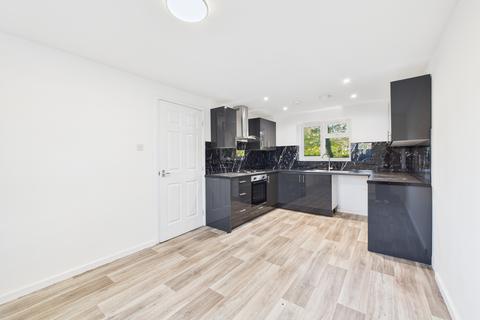 3 bedroom semi-detached house to rent, Dane Street, Leicester, LE3