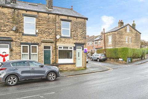 undefined, Low Lane, Leeds LS18