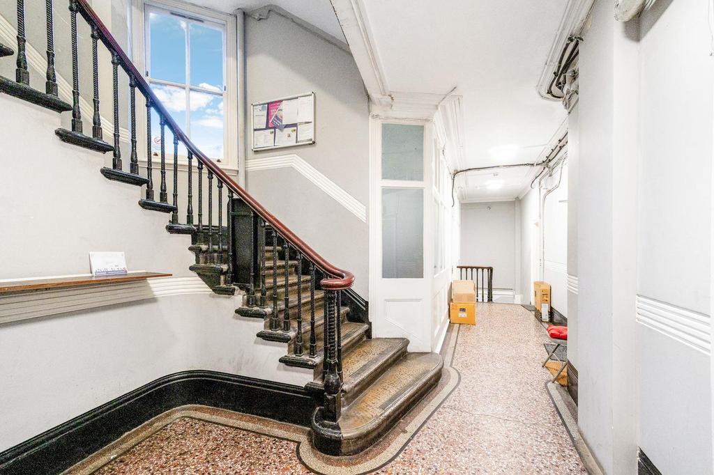 Ground Floor Entrance Hallway