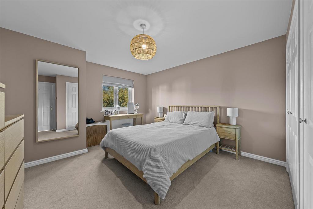 5 Jennings Cl Web35.jpg