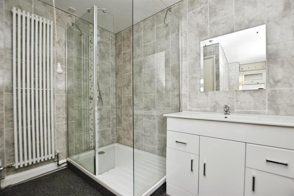 Ground Floor Shower/Bathroom
